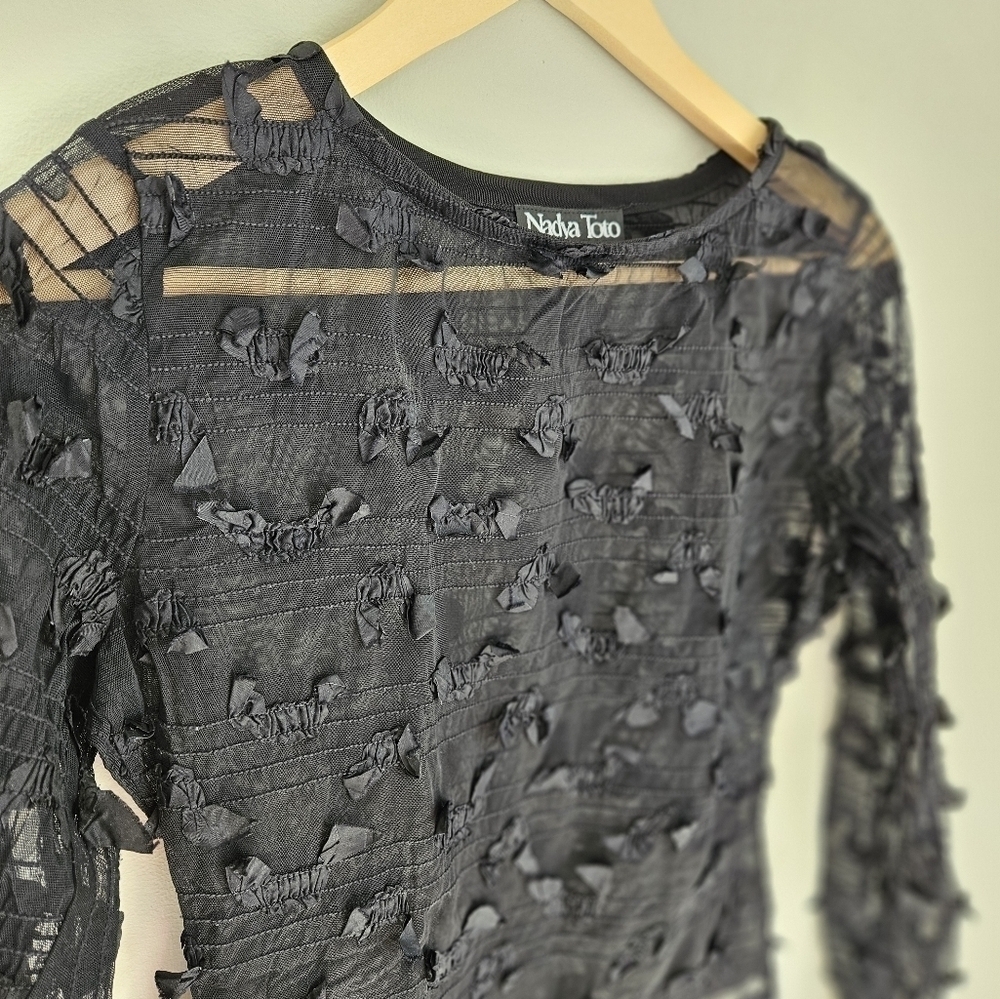 Designer  top Nadya Toto black sweater size small - Picture 3 of 4